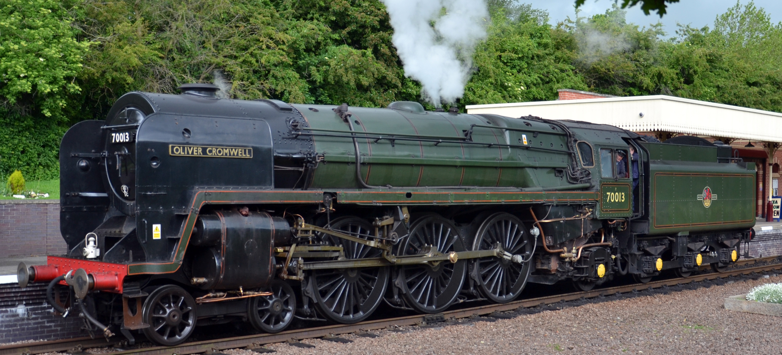 No 70013 “Oliver Cromwell” at Leicester North Station in June 2013