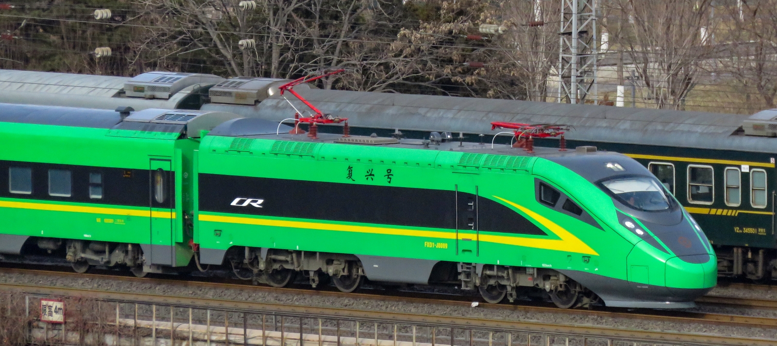 Train D6635 to Beidaihe in February 2019 near Liuzhou, Guangxi