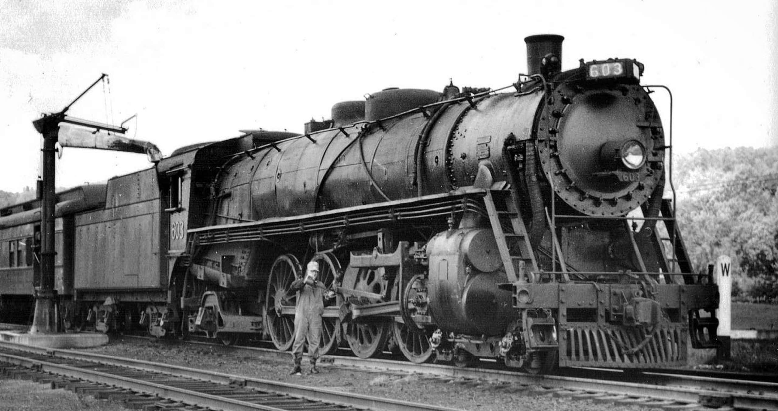 No. 603 in 1952 with the “Ambassador”