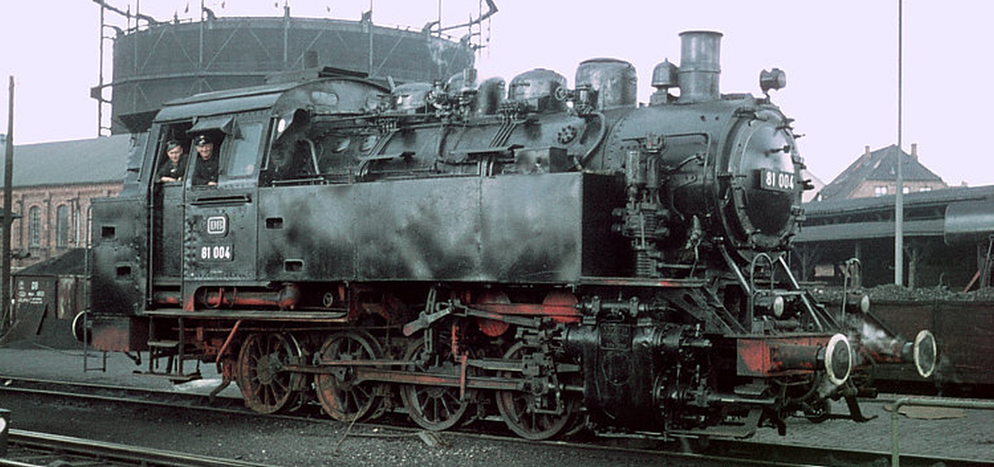 81 004 in August 1961