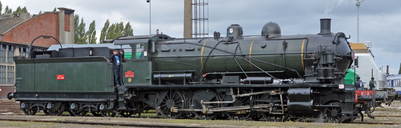 3-140 C 314 in October on the turntable in Longueau