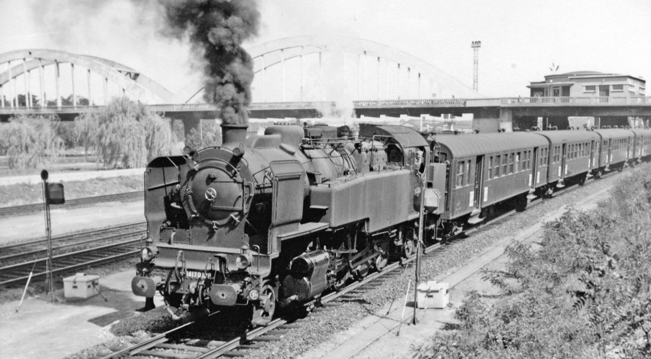 141 TD 128 in 1959 at Achères