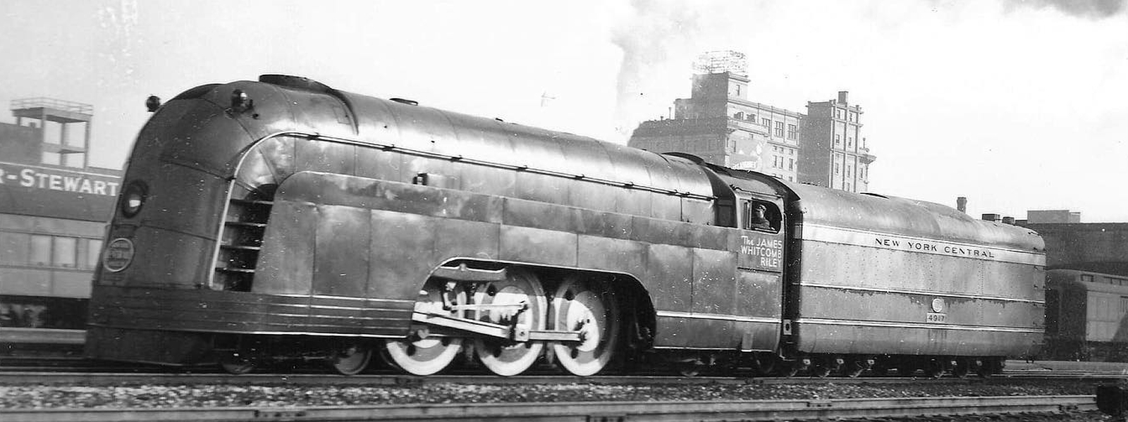 Streamlined K-5s No. 4917 in November 1941 at Indianapolis, Indiana
