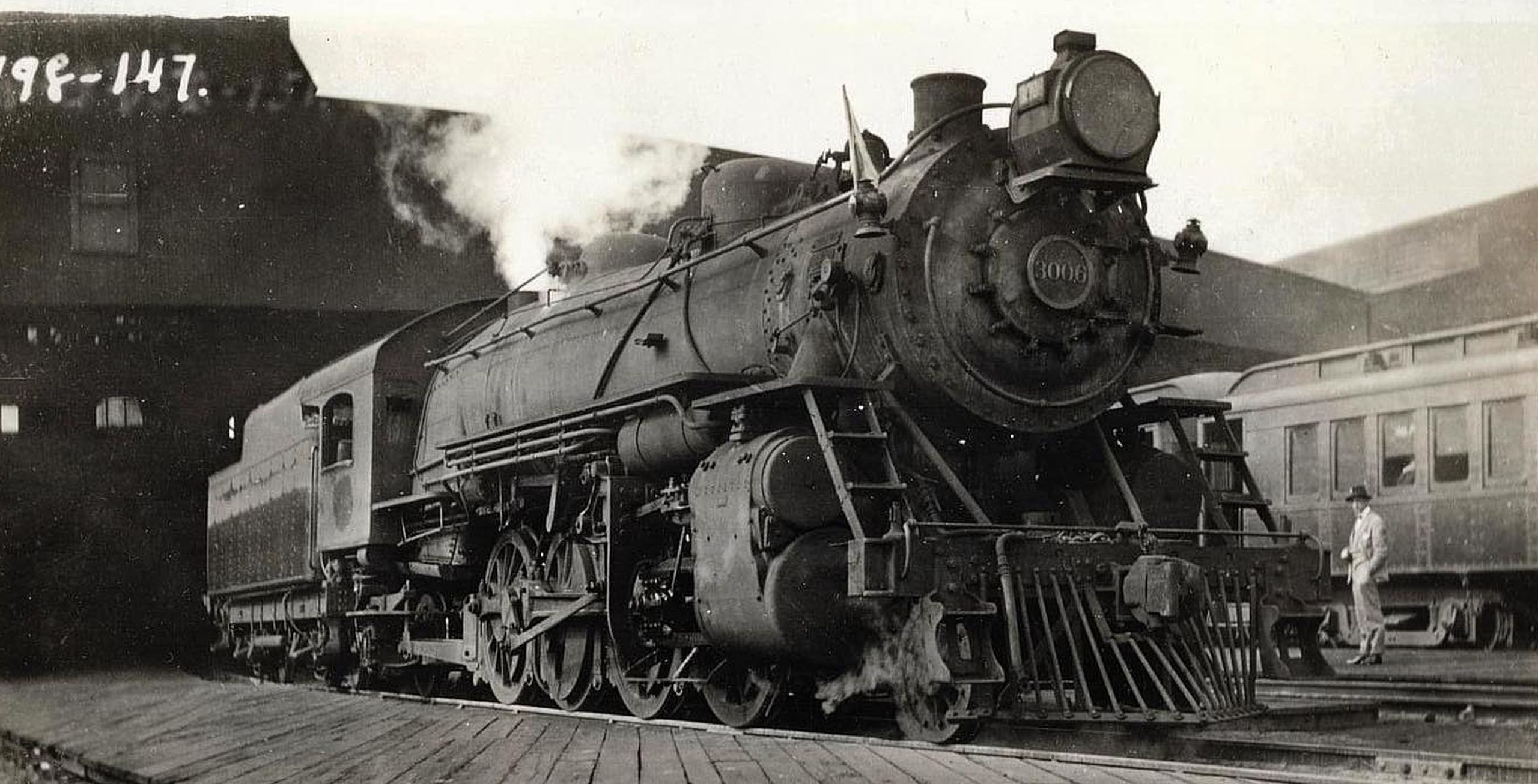 J-1 No. 3006 at Providence, Rhode Island