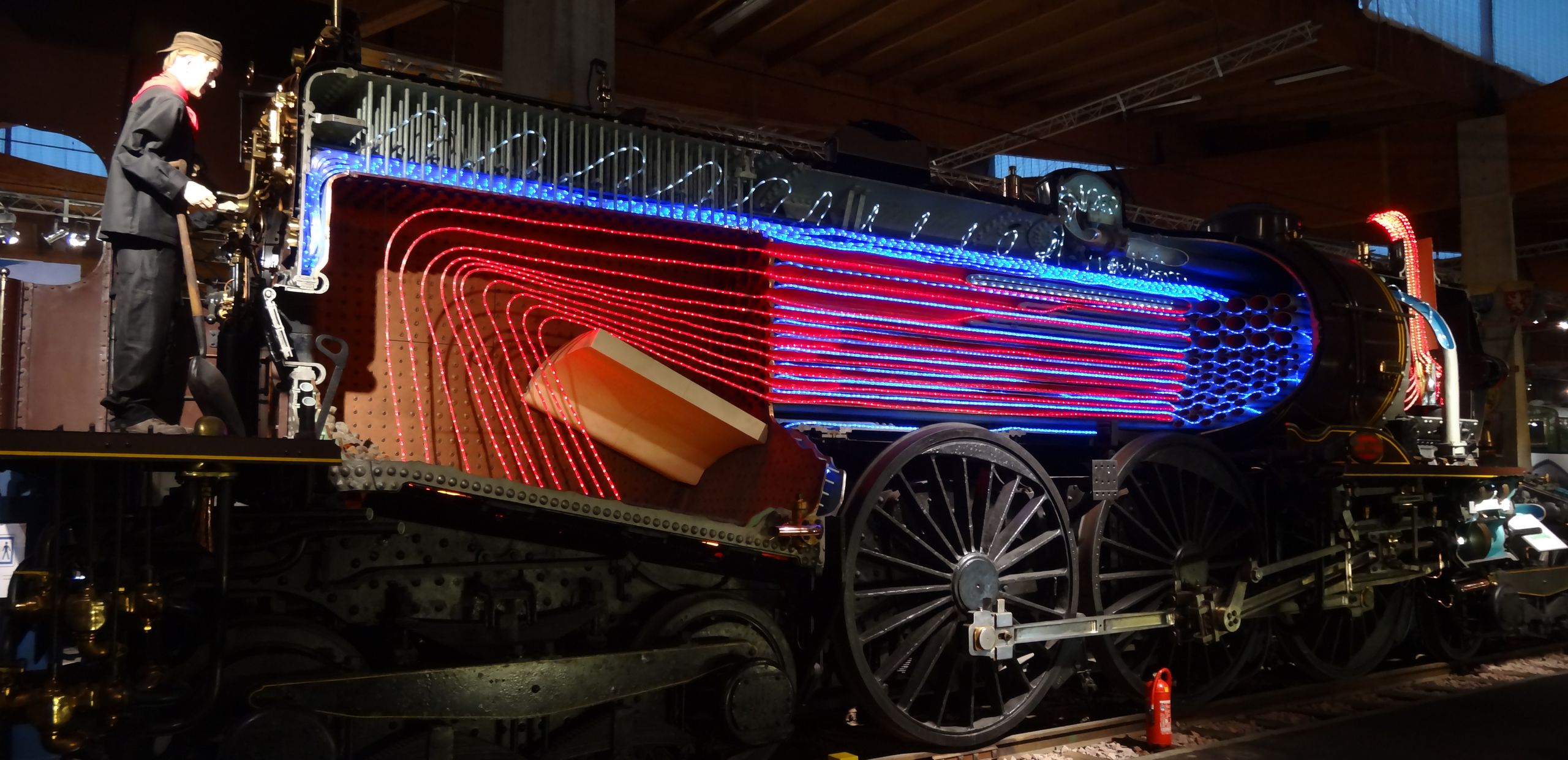 3.1102 with sectioned and illuminated boiler at the Cité du Train, Mulhouse