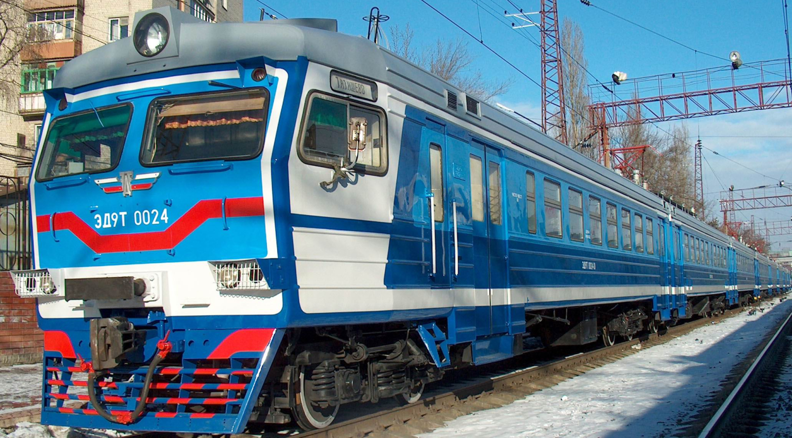 ЭД9-0024 in December 2005 in Moscow