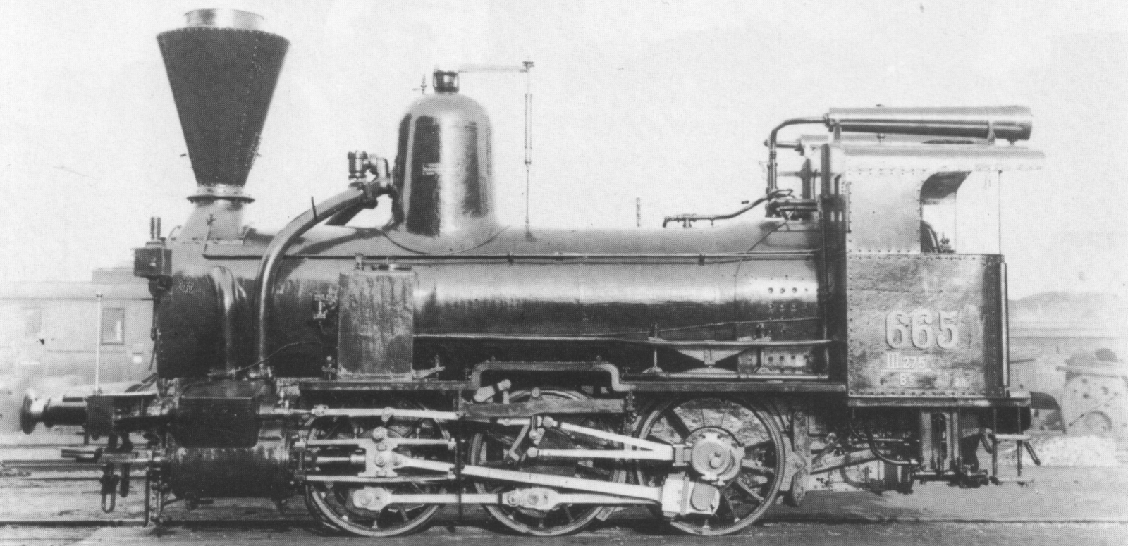 No. “662” after the rebuild to a tender locomotive