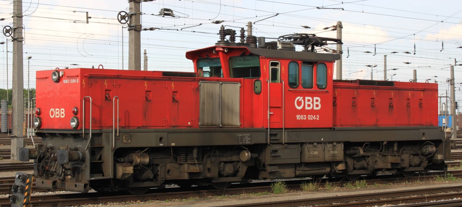 1063.024 im Juni 2011 im Güterbahnhof Wien-Kledering